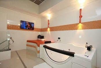 Motel Replay Guarulhos Adults Only Ngoại thất bức ảnh